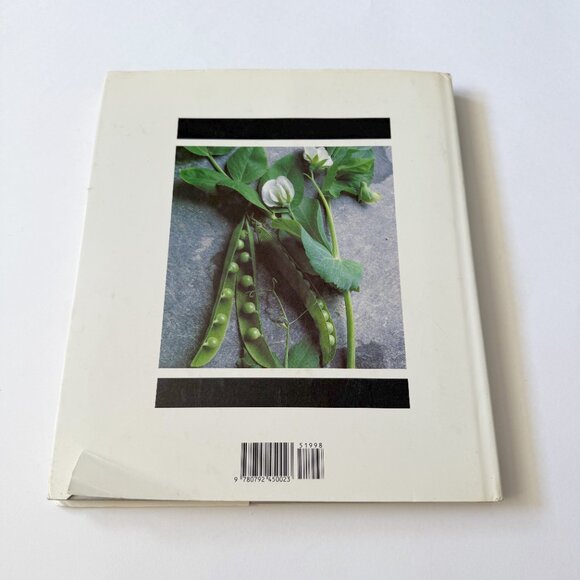 Food in Vogue 80s Vintage Cookbook - Picture 2 of 5